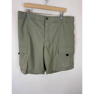 Nike ACG Vintage Cargo Shorts Mens Large Sage Green Button Fly F9 SFD Hiking 10"